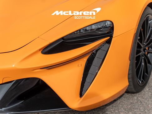 New 2026 McLaren Artura image 13