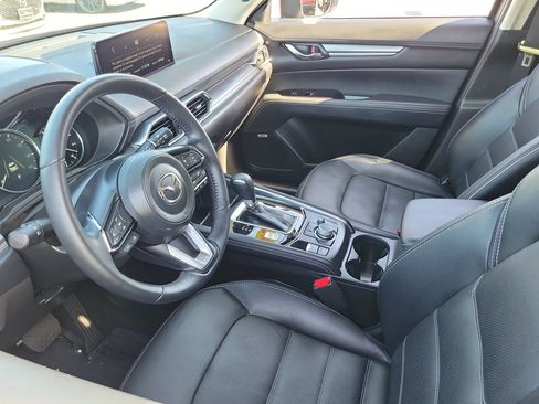 Certified 2025 MAZDA CX-5 AWD 2.5 S w/ Premium Plus Pkg image 3