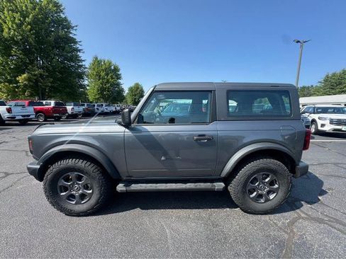 Certified 2025 Ford Bronco 2-Door AWD/4WD image 2