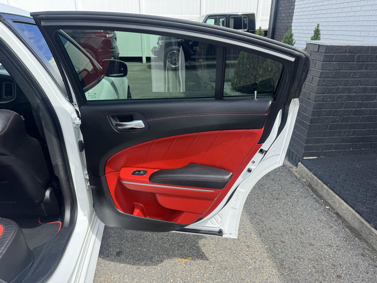 Used 2021 Dodge Charger Scat Pack w/ Dynamics Package RWD image 24