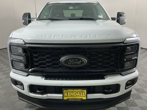 Certified 2025 Ford F350 Lariat w/ Black Appearance Package image 2