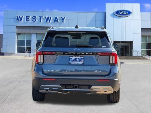 New 2025 Ford Explorer Active w/ Active Comfort Package image 34