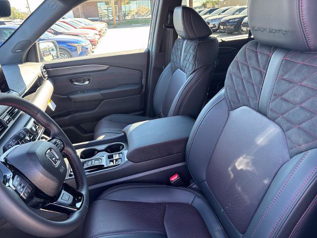 New 2026 Honda Pilot Black Edition image 14