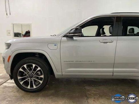 Used 2023 Jeep Grand Cherokee Overland w/ Luxury Tech Group IV image 93