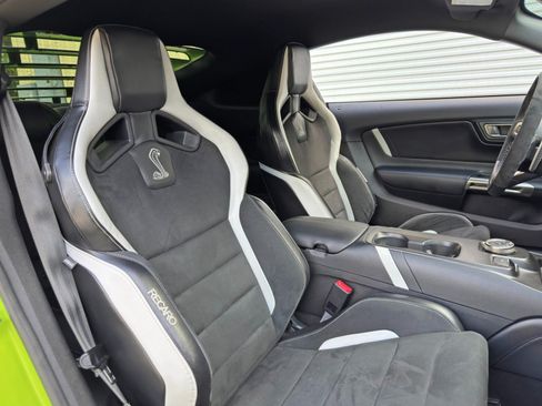 Used 2020 Ford Mustang Shelby GT500 RWD image 38