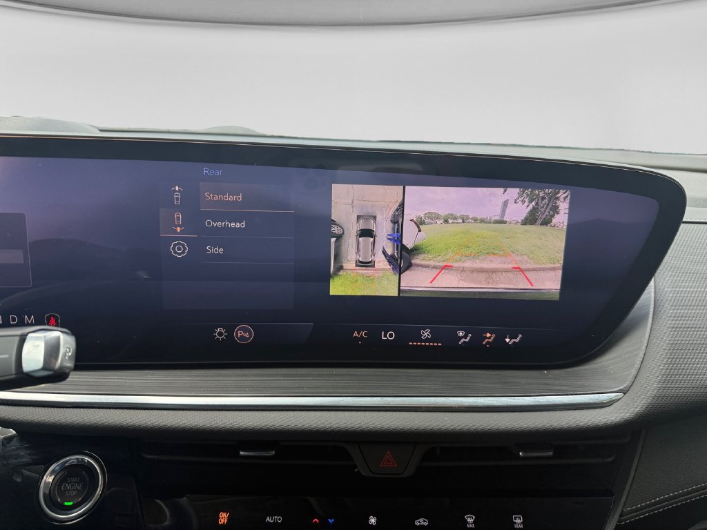 Used 2025 Buick Envision Preferred AWD/4WD image 21