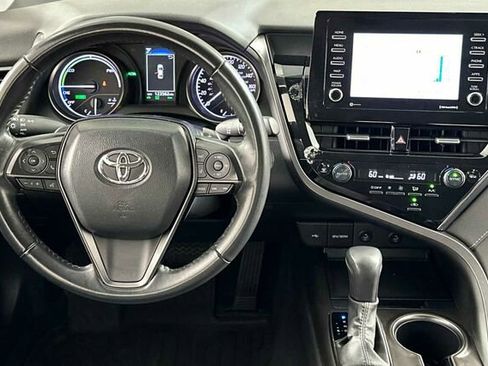 Used 2023 Toyota Camry SE image 15