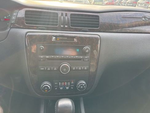 Used 2013 Chevrolet Impala LTZ image 16