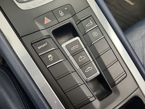 Used 2012 Porsche 911 Carrera RWD image 35