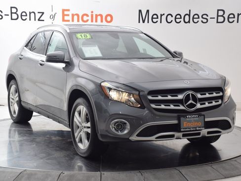 Used 2018 Mercedes-Benz GLA 250 4MATIC image 8
