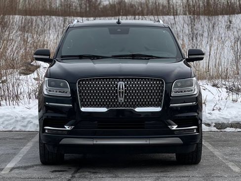 Used 2021 Lincoln Navigator L Reserve w/ Luxury Package image 3