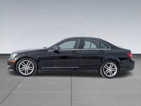 Used 2013 Mercedes-Benz C 300 Sport image 3