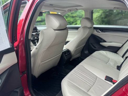 Used 2018 Honda Accord EX-L image 19