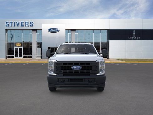 New 2026 Ford F350 XL RWD image 7
