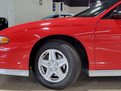 Used 2001 Chevrolet Monte Carlo SS w/ High Sport Appearance Pkg FWD image 24