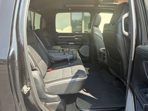 Used 2025 RAM 1500 Laramie w/ Night Edition AWD/4WD image 38