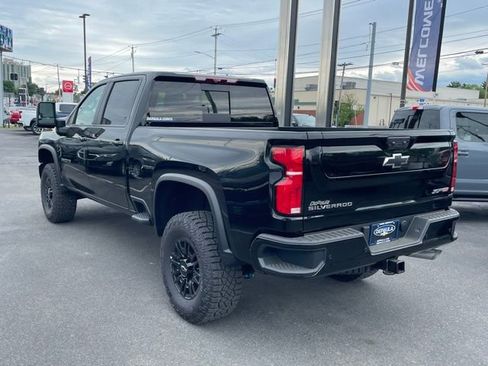 New 2026 Chevrolet Silverado 2500 ZR2 w/ Snow Plow Prep/Camper Package AWD/4WD image 20