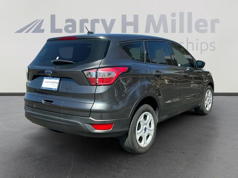 Used 2017 Ford Escape S FWD image 5