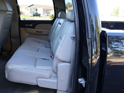 Used 2008 GMC Sierra 2500 SLT w/ Convenience Package image 20