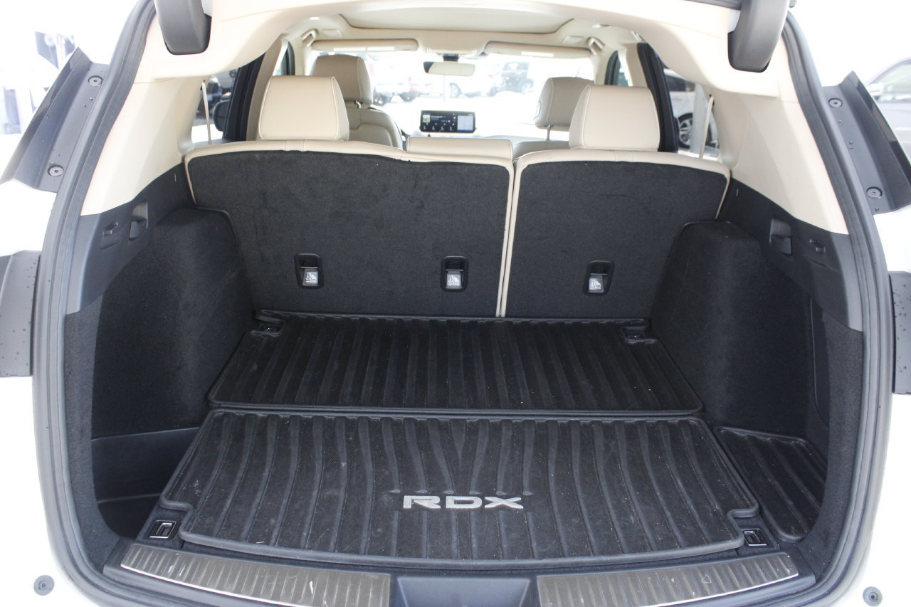 Used 2022 Acura RDX w/ Advance Package AWD/4WD image 5