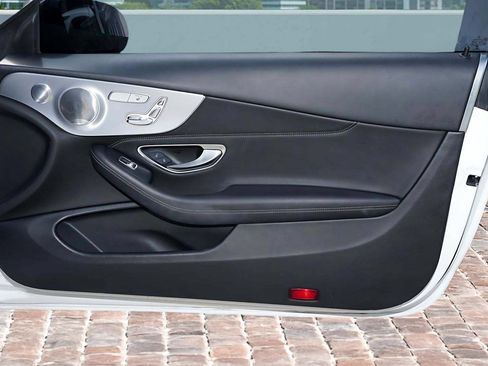 Used 2019 Mercedes-Benz C 300 Coupe image 12