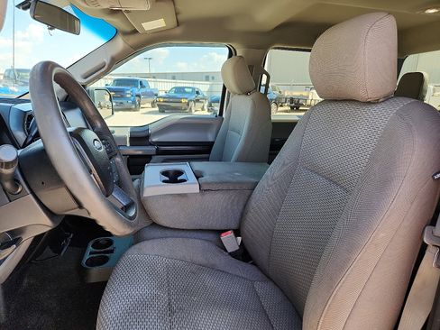 Used 2018 Ford F150 XLT image 12