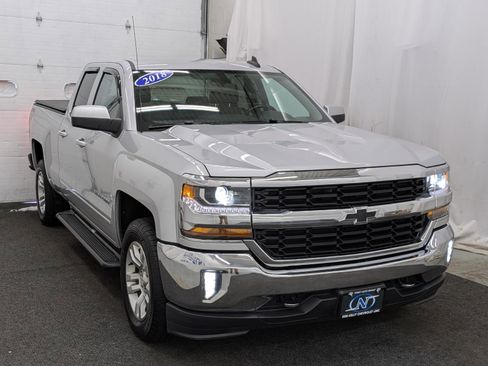 Used 2018 Chevrolet Silverado 1500 LT w/ All Star Edition image 15
