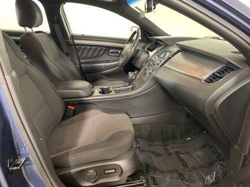 Used 2018 Ford Taurus SEL FWD image 19