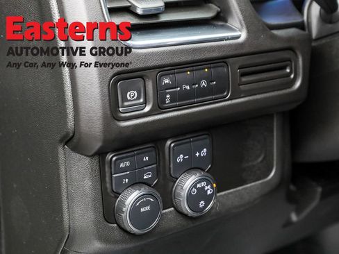 Used 2024 Chevrolet Tahoe LT AWD/4WD image 21