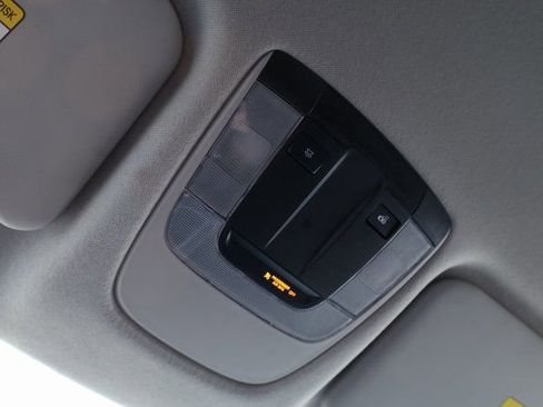 Used 2021 Kia Seltos LX image 22