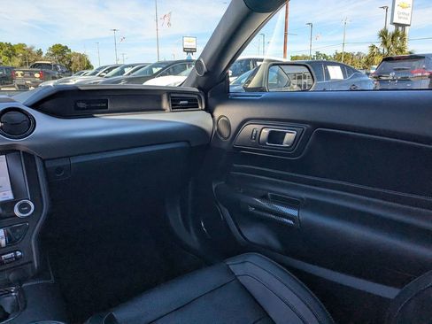 Used 2022 Ford Mustang GT Premium w/ Equipment Group 401A image 16