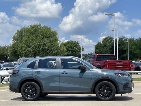 Used 2026 Honda HR-V Sport image 3