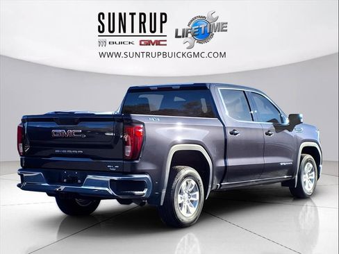 Used 2022 GMC Sierra 1500 SLE image 4