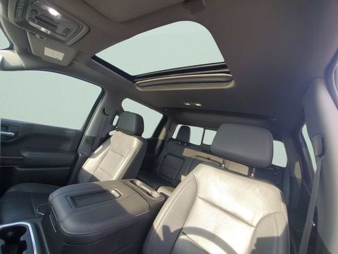 Used 2021 GMC Sierra 1500 SLT AWD/4WD image 17