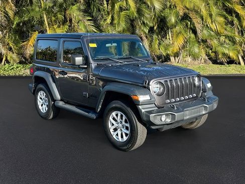 Used 2023 Jeep Wrangler Sport S image 4