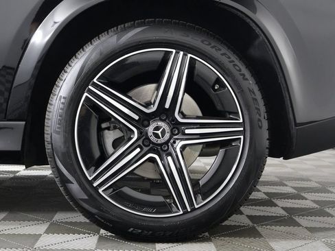Certified 2025 Mercedes-Benz GLE 580 4MATIC image 16