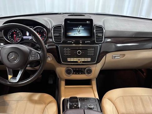 Certified 2018 Mercedes-Benz GLE 350 4MATIC image 2