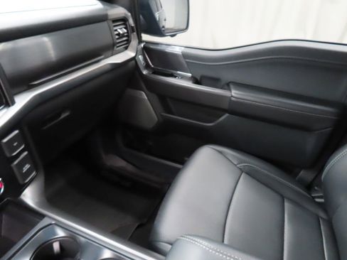 Used 2025 Ford F150 Lariat w/ Equipment Group 501A Mid image 33