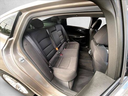 Used 2023 Chevrolet Malibu LT FWD image 28