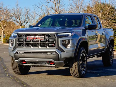 New 2026 GMC Canyon AT4 AWD/4WD image 2