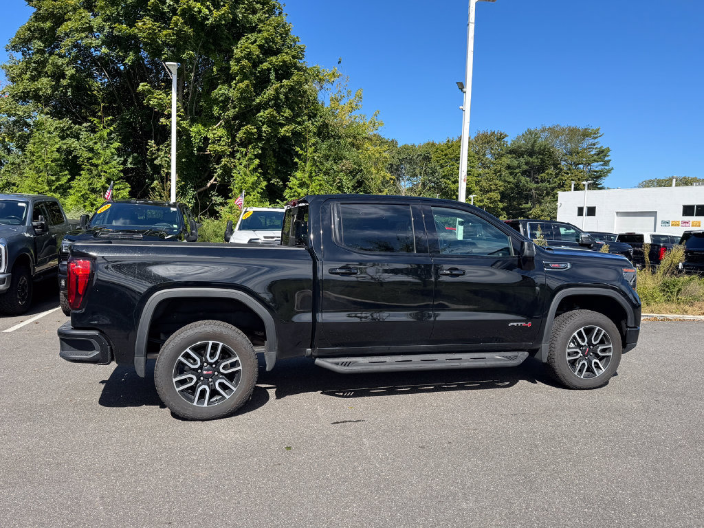 Used 2026 GMC Sierra 1500 AT4 w/ AT4 Premium Package AWD/4WD image 3