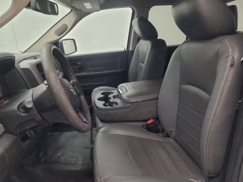 Used 2019 RAM 1500 Tradesman RWD image 17