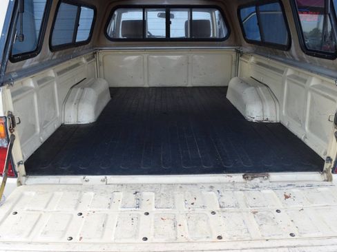 Used 1988 Toyota Pickup SR5 image 67