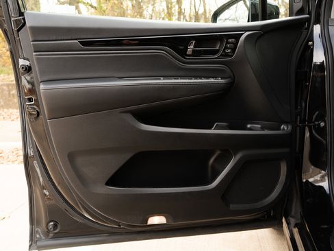 Certified 2023 Honda Odyssey Elite image 37