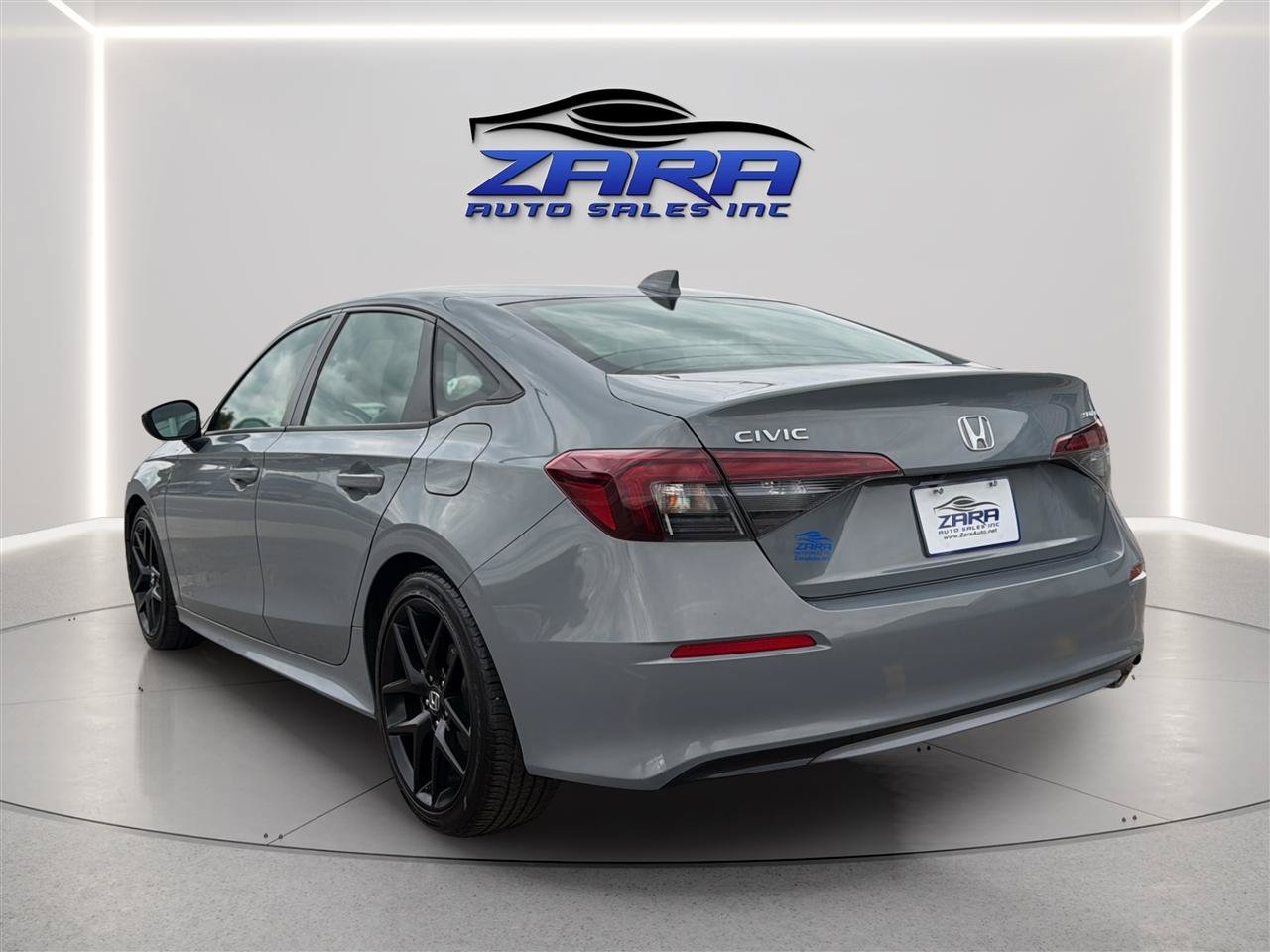 Used 2025 Honda Civic Sport image 5