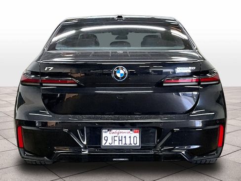 Used 2023 BMW i7 xDrive60 AWD/4WD image 7