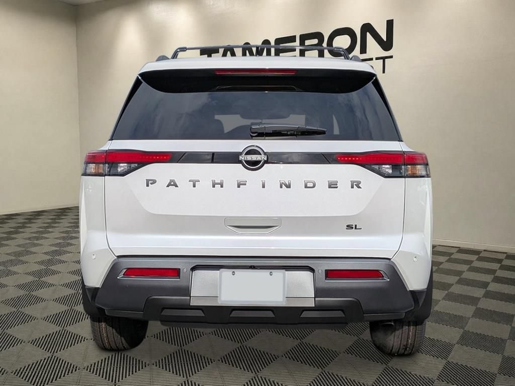 New 2026 Nissan Pathfinder SL FWD image 4