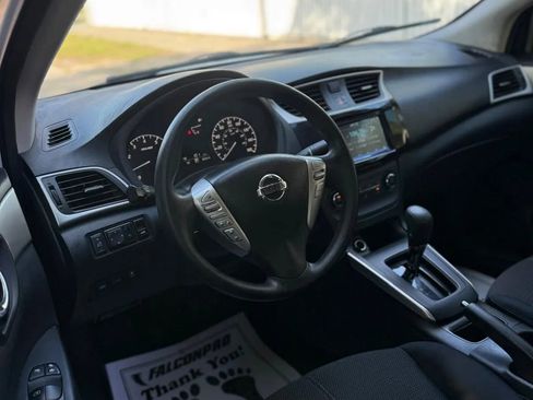 Used 2017 Nissan Sentra S FWD image 10