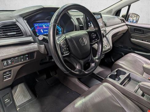 Used 2019 Honda Odyssey Touring image 9