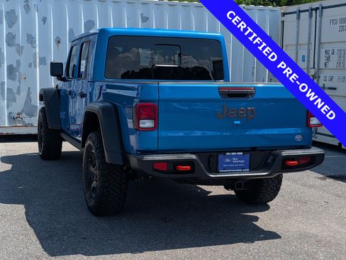 Used 2023 Jeep Gladiator Mojave w/ Cold Weather Group AWD/4WD image 6